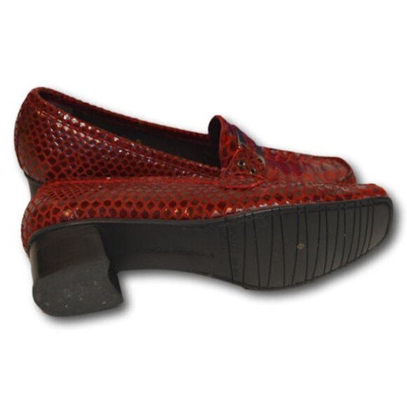 Stuart Weitzman Loafer Heel Pumps Snake Print Red Leather Womens US 7.5 M - Picture 6 of 8